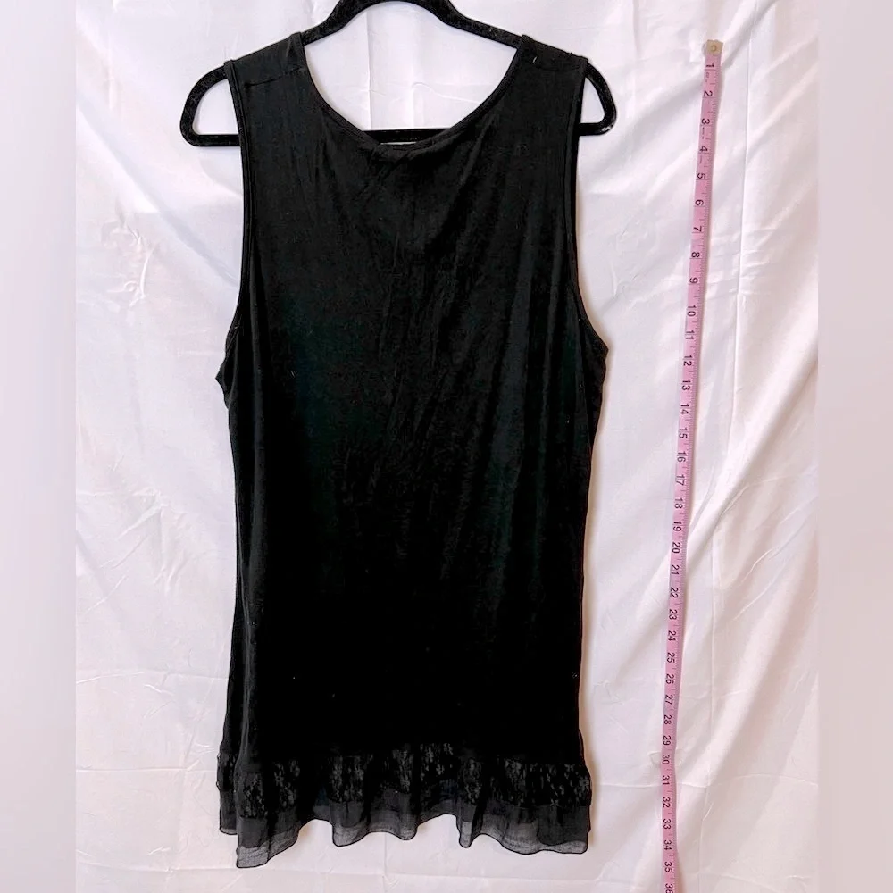 Lily Women’s Plus Size Sleeveless Top with Lace Hem 2X